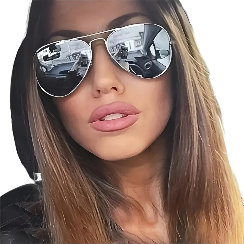 Stylish Mirrored Sunglasses